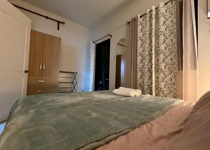 Apartment Spacious 1-br Beautiful Sunset View Near Mcia
