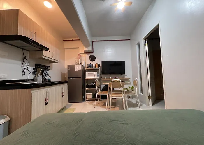 Spacious 1-br Beautiful Sunset View Near Mcia Apartment